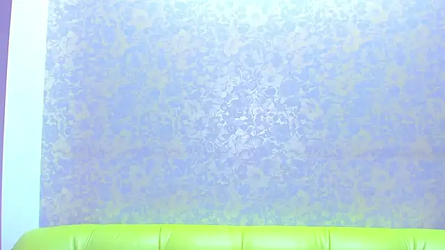 Vanessa Florence online show from May 3, 2026, 1:22 am