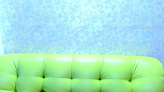 Snapshot of Vanessa_Florence chatting on July 17, 2026, 1:12 am Vanessa Florence online show from July 17, 2026, 1:12 am