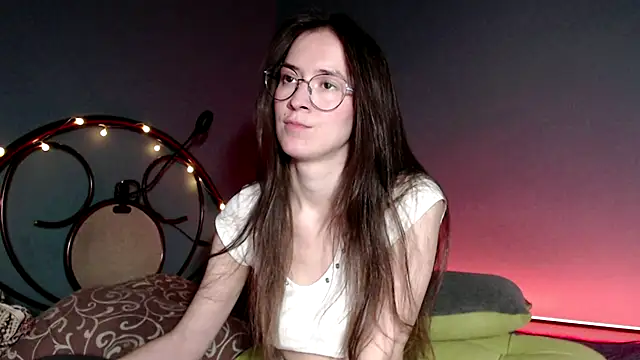 Snapshot of wow__kelly chatting on December 14, 2024, 3:15 pm wow kelly online show from December 14, 2024, 3:15 pm