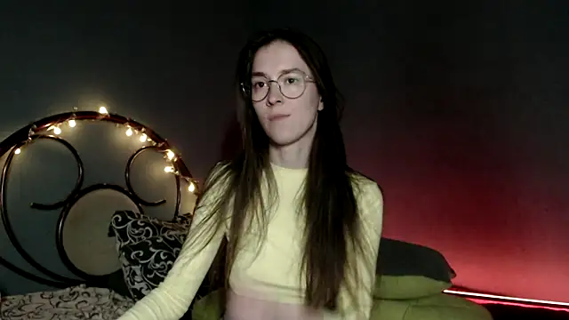 Snapshot of wow__kelly chatting on March 10, 2025, 3:52 pm wow kelly online show from March 10, 2025, 3:52 pm