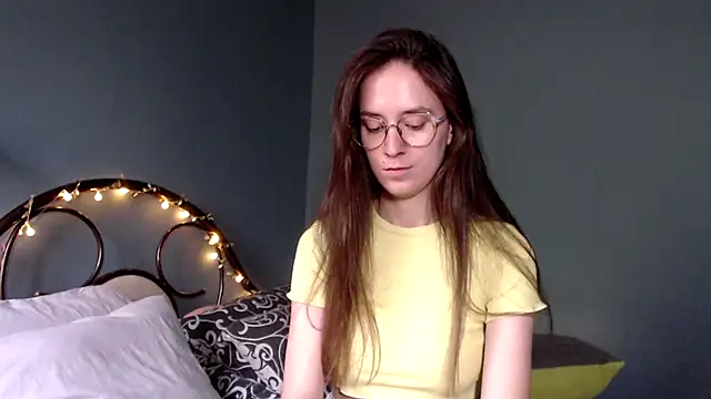 Snapshot of wow__kelly chatting on September 15, 2025, 1:33 pm wow kelly online show from September 15, 2025, 1:33 pm