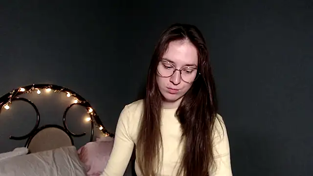 wow  kelly online show from November 7, 2025, 3:23 pm