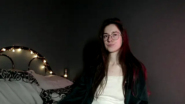 wow  kelly online show from November 21, 2025, 3:22 pm