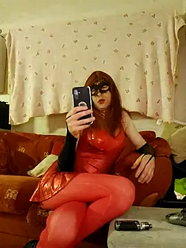 irishtommy1986 online show from May 2, 2026, 8:03 pm