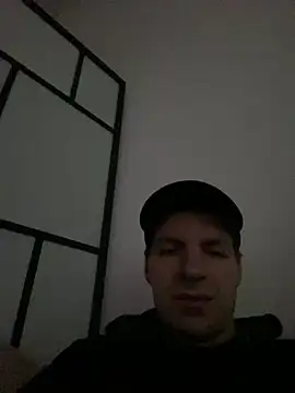 Snapshot of Ricoleckt chatting on January 5, 2025, 2:30 pm Ricoleckt online show from January 5, 2025, 2:30 pm