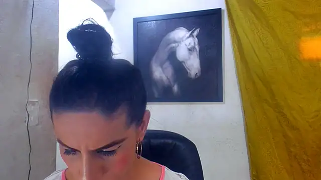 juanblakbigcock online show from December 16, 2024, 4:49 pm