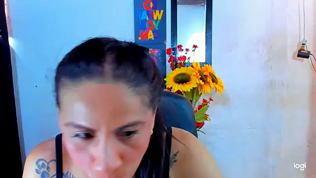 juanblakbigcock online show from June 6, 2026, 4:44 pm