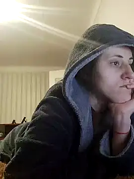 Snapshot of emeli_moon chatting on December 29, 2024, 4:08 pm emeli moon online show from December 29, 2024, 4:08 pm