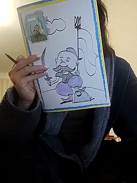 Snapshot of emeli_moon chatting on February 27, 2025, 2:10 am emeli moon online show from February 27, 2025, 2:10 am