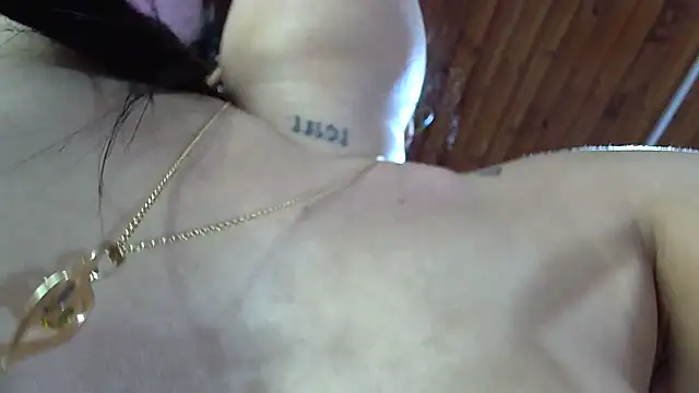 white sexy  online show from February 27, 2025, 9:04 pm