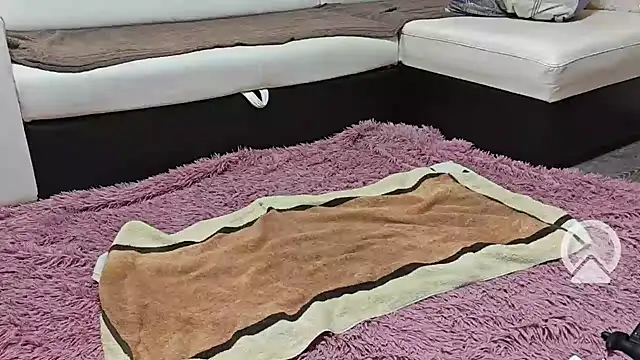 andy candy  online show from January 24, 2025, 11:34 pm