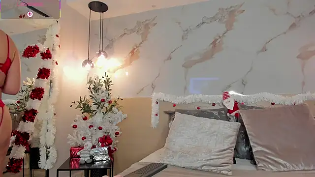 LeaThompson online show from December 16, 2025, 10:48 pm