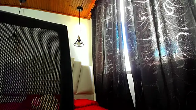 samantha  wilson online show from October 24, 2025, 3:19 pm