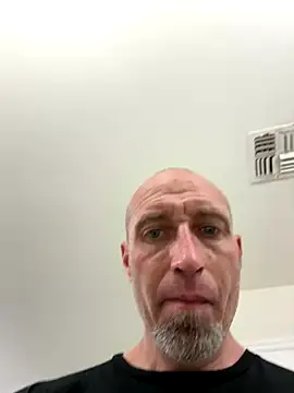 El Gizmo online show from September 16, 2025, 7:20 am