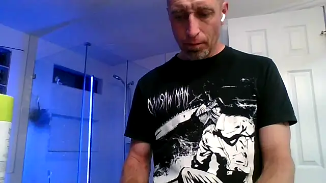 El Gizmo online show from April 22, 2026, 7:33 am