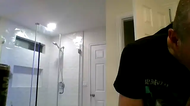 El Gizmo online show from May 2, 2026, 4:39 am