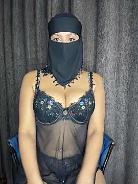 YourThirstySlut online show from May 15, 2026, 8:49 pm