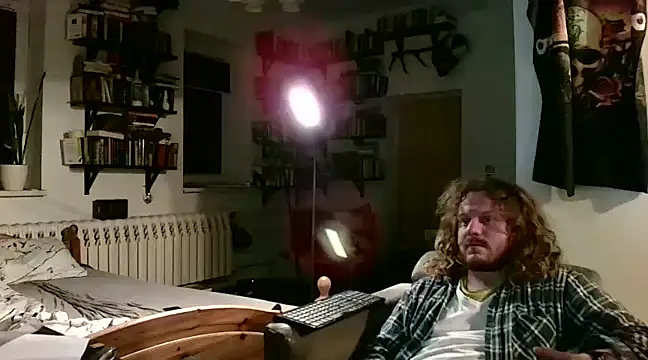 sunr1sa online show from December 17, 2024, 4:00 pm