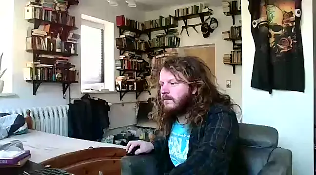 sunr1sa online show from February 2, 2025, 2:13 pm