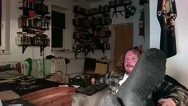 sunr1sa online show from November 7, 2025, 5:13 pm