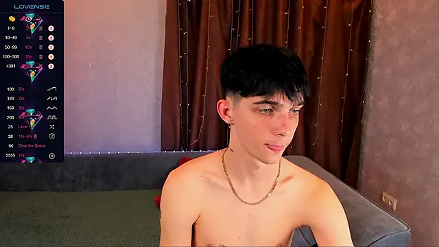 Aaron Boom online show from September 20, 2025, 1:17 am