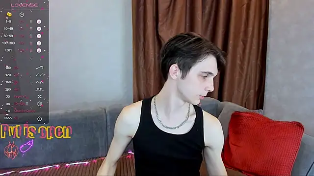 Aaron Boom online show from April 10, 2026, 6:12 pm