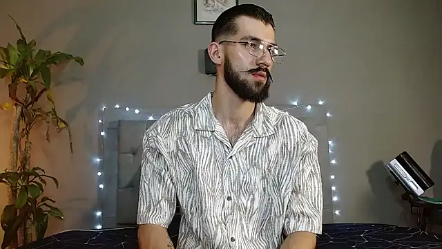 Mr WhiteCock online show from January 25, 2025, 8:53 pm