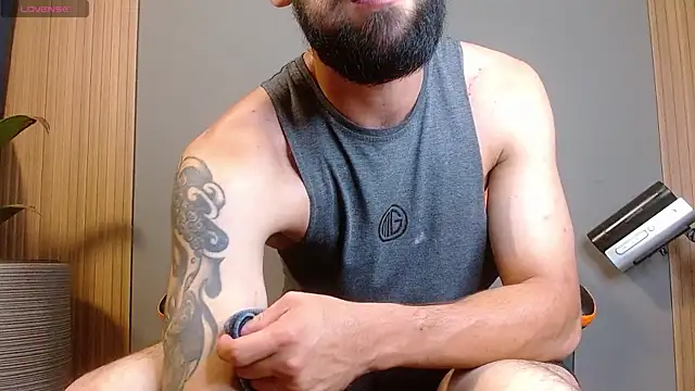 Snapshot of Mr_WhiteCock chatting on September 24, 2025, 12:36 am Mr WhiteCock online show from September 24, 2025, 12:36 am