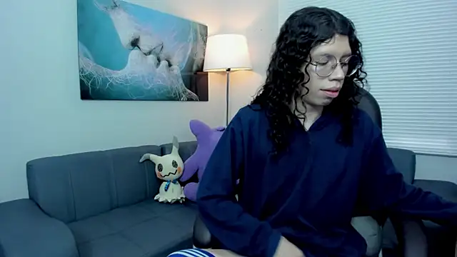 Angel Dust18 online show from September 25, 2025, 2:32 pm