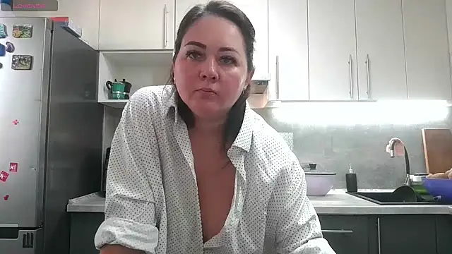 Snapshot of JuliaMorganss chatting on March 28, 2026, 10:59 am JuliaMorganss online show from March 28, 2026, 10:59 am
