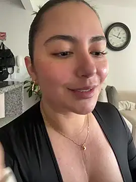 sukhakunis1 online show from May 7, 2026, 5:51 pm