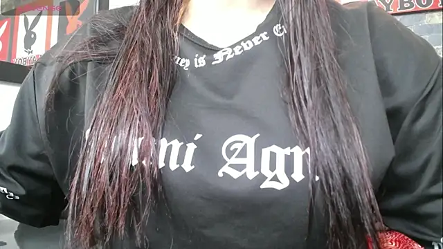 dayadubey  online show from June 25, 2026, 11:26 am
