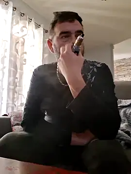 pachapeter online show from March 22, 2026, 1:14 pm