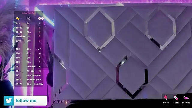 Sara Foxx1 online show from November 17, 2025, 9:53 pm