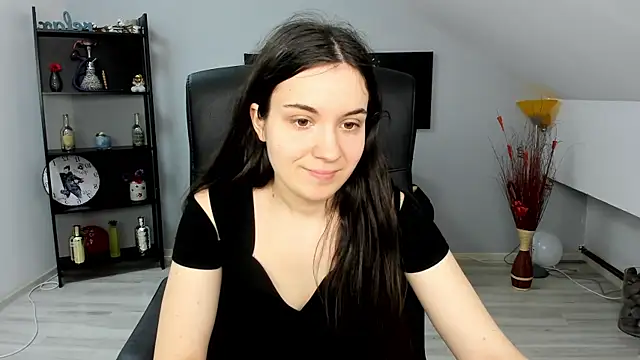 MelissaWiliam online show from March 5, 2025, 12:11 pm