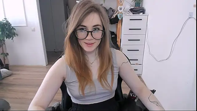 PureHeartt  online show from September 29, 2025, 9:58 am