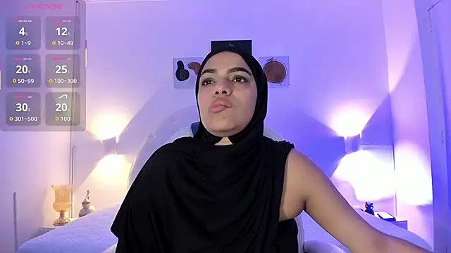 Snapshot of Umarani_ chatting on September 8, 2025, 6:29 pm Umarani online show from September 8, 2025, 6:29 pm