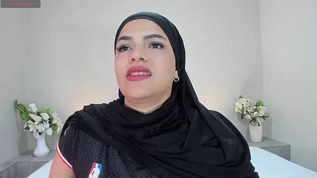 Umarani  online show from May 5, 2026, 6:27 pm