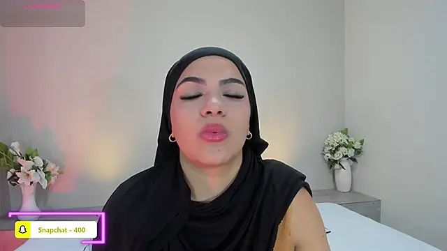 Umarani  online show from June 3, 2026, 6:35 pm