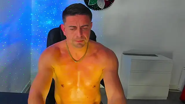 petr37pol online show from May 5, 2026, 5:32 pm