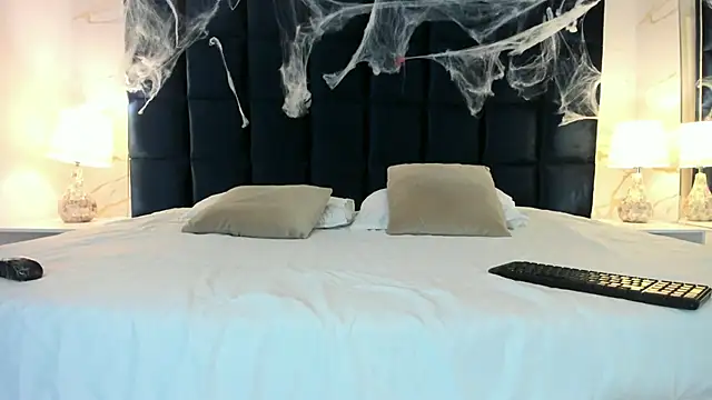 Snapshot of Ary1_ chatting on October 20, 2025, 3:18 am Ary1 online show from October 20, 2025, 3:18 am