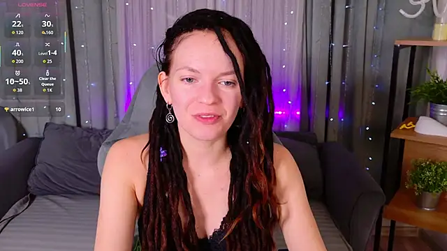CoreyJane online show from June 4, 2026, 4:51 am