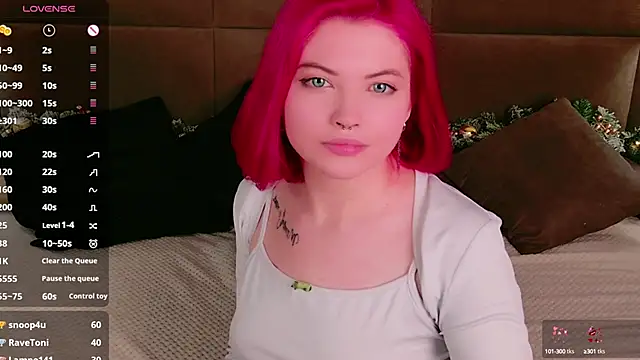 Snapshot of Lisa_Adam chatting on December 18, 2024, 7:15 am Lisa Adam online show from December 18, 2024, 7:15 am
