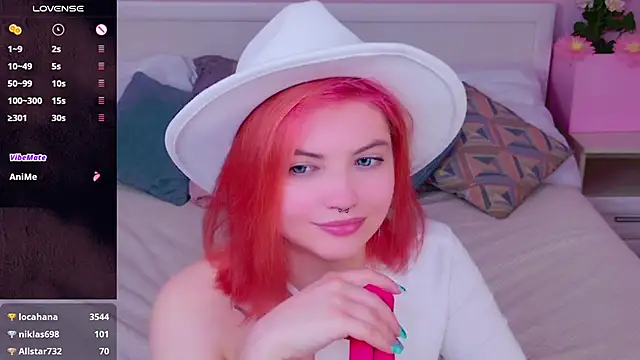 Snapshot of Lisa_Adam chatting on January 21, 2025, 10:19 am Lisa Adam online show from January 21, 2025, 10:19 am