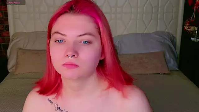 Snapshot of Lisa_Adam chatting on March 1, 2025, 4:04 am Lisa Adam online show from March 1, 2025, 4:04 am