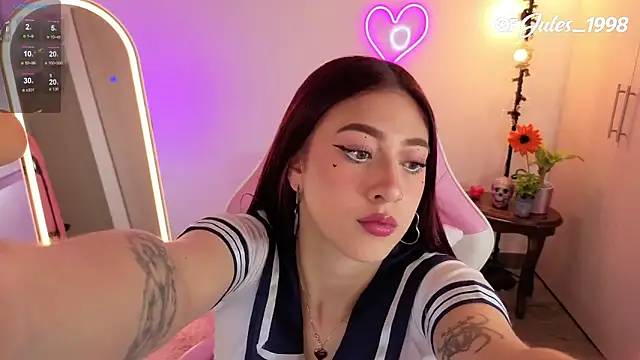 Snapshot of violet_ch chatting on May 13, 2026, 8:06 pm violet ch online show from May 13, 2026, 8:06 pm