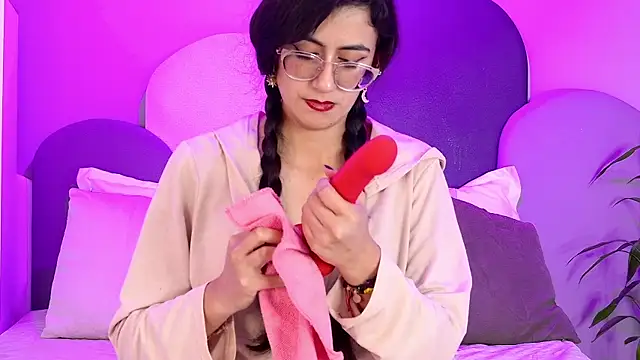 SophieGomez22 online show from April 29, 2026, 5:41 pm