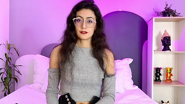 Snapshot of SophieGomez22 chatting on June 7, 2026, 11:14 am SophieGomez22 online show from June 7, 2026, 11:14 am