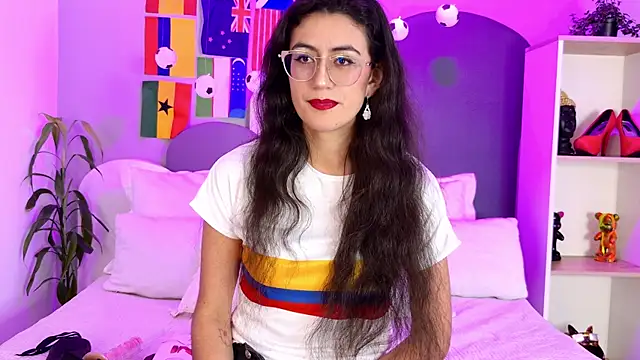 Snapshot of SophieGomez22 chatting on June 27, 2026, 12:22 pm SophieGomez22 online show from June 27, 2026, 12:22 pm