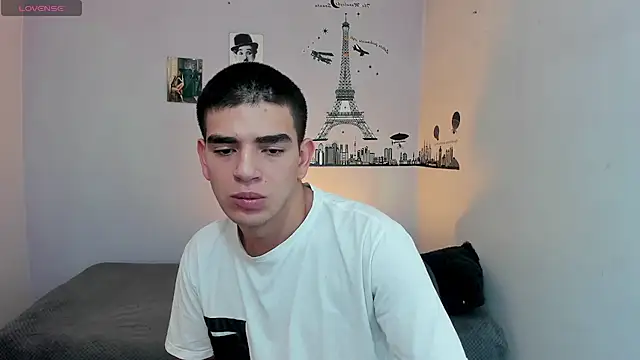 Snapshot of Ares_Johnson chatting on December 11, 2024, 8:18 pm Ares Johnson online show from December 11, 2024, 8:18 pm